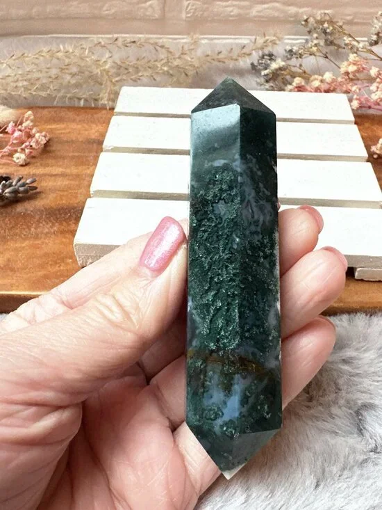 Beautiful Moss Agate Double Terminated Point - Picture 3 of 6